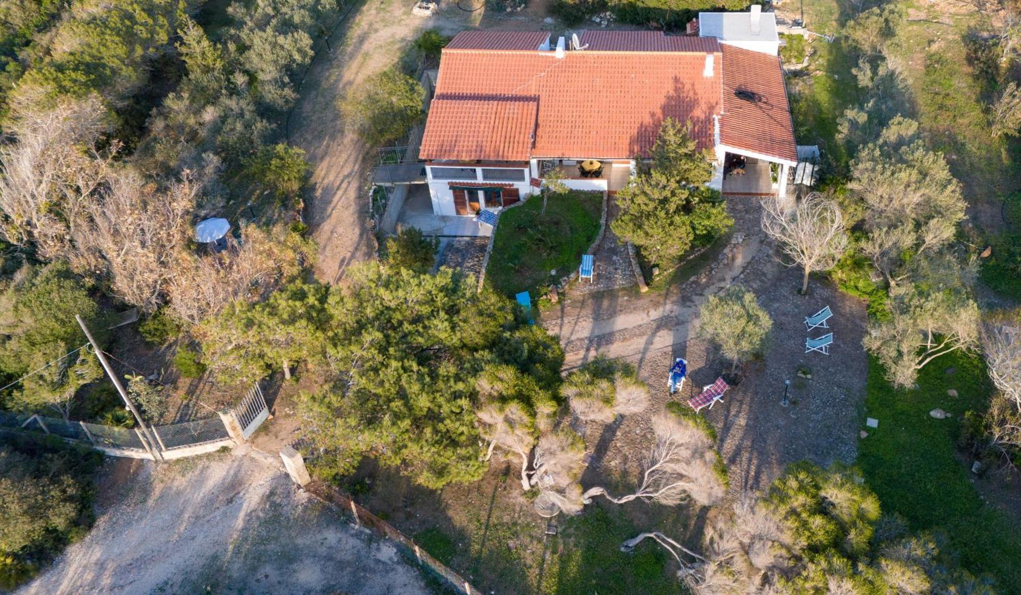 Casa Vacanze Cala Sapone SantʼAntìoco Exterior foto