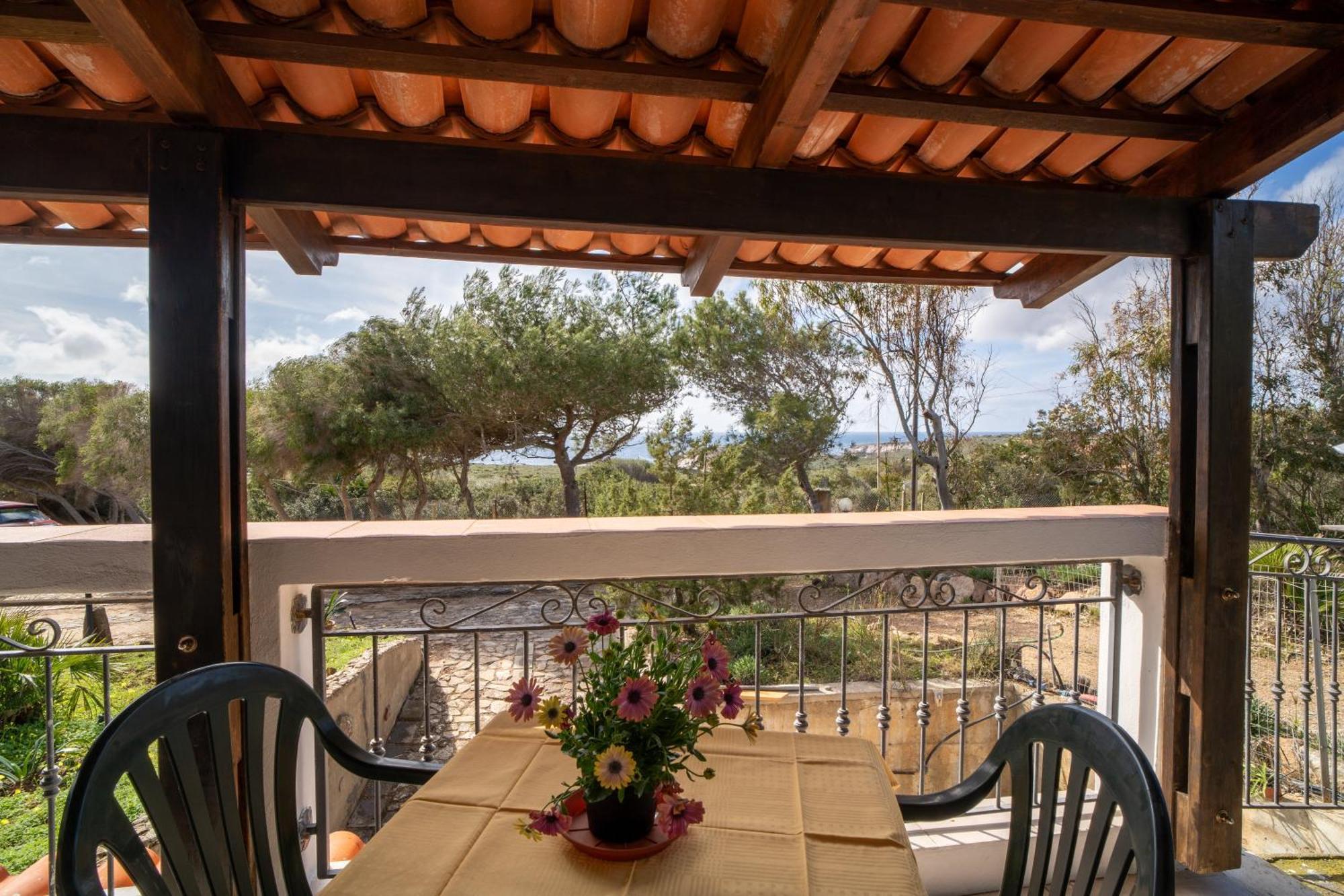 Casa Vacanze Cala Sapone SantʼAntìoco Exterior foto
